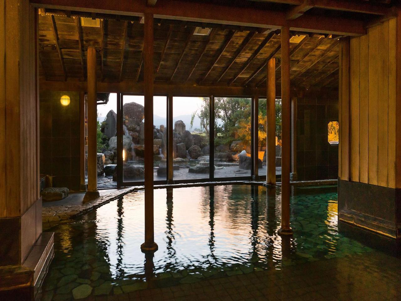 Awara Onsen Hot Spring Koubou Gurabaatei Hotell Exteriör bild